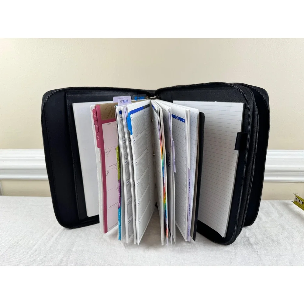 Day Runner Classic Edition Black Zippered 3 Ring Binder Organizer Portfolio 2002